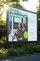 Werbeplakat von Schaeffler zur Nacht der Ausbildung steht im freien bei einem Parkplatz